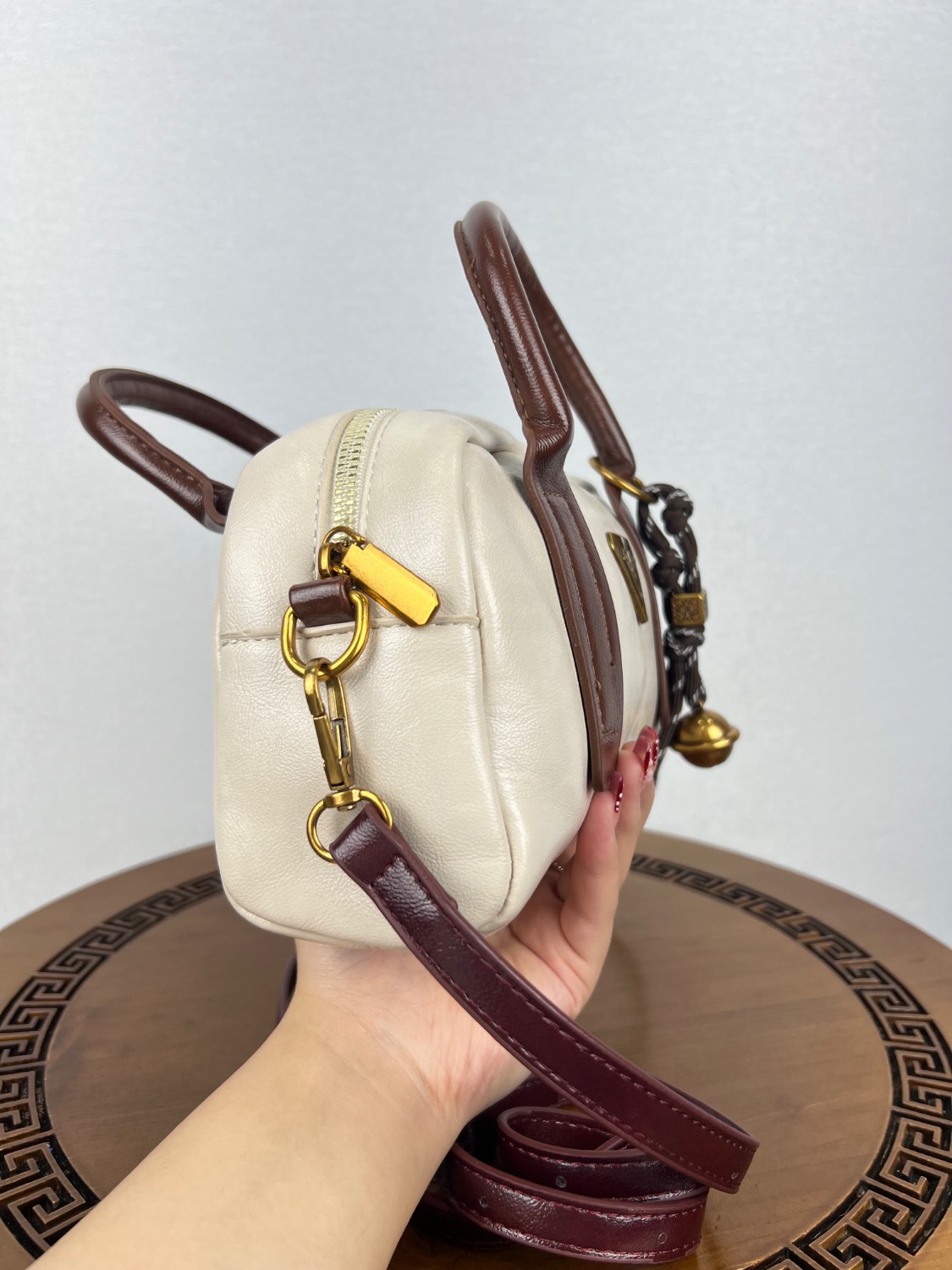 کیف LURADSA رنگ کرم و قهوه ای - Image 4