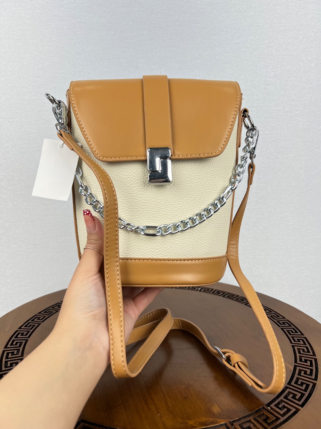 کیف دستی و دوشی استوانه ای