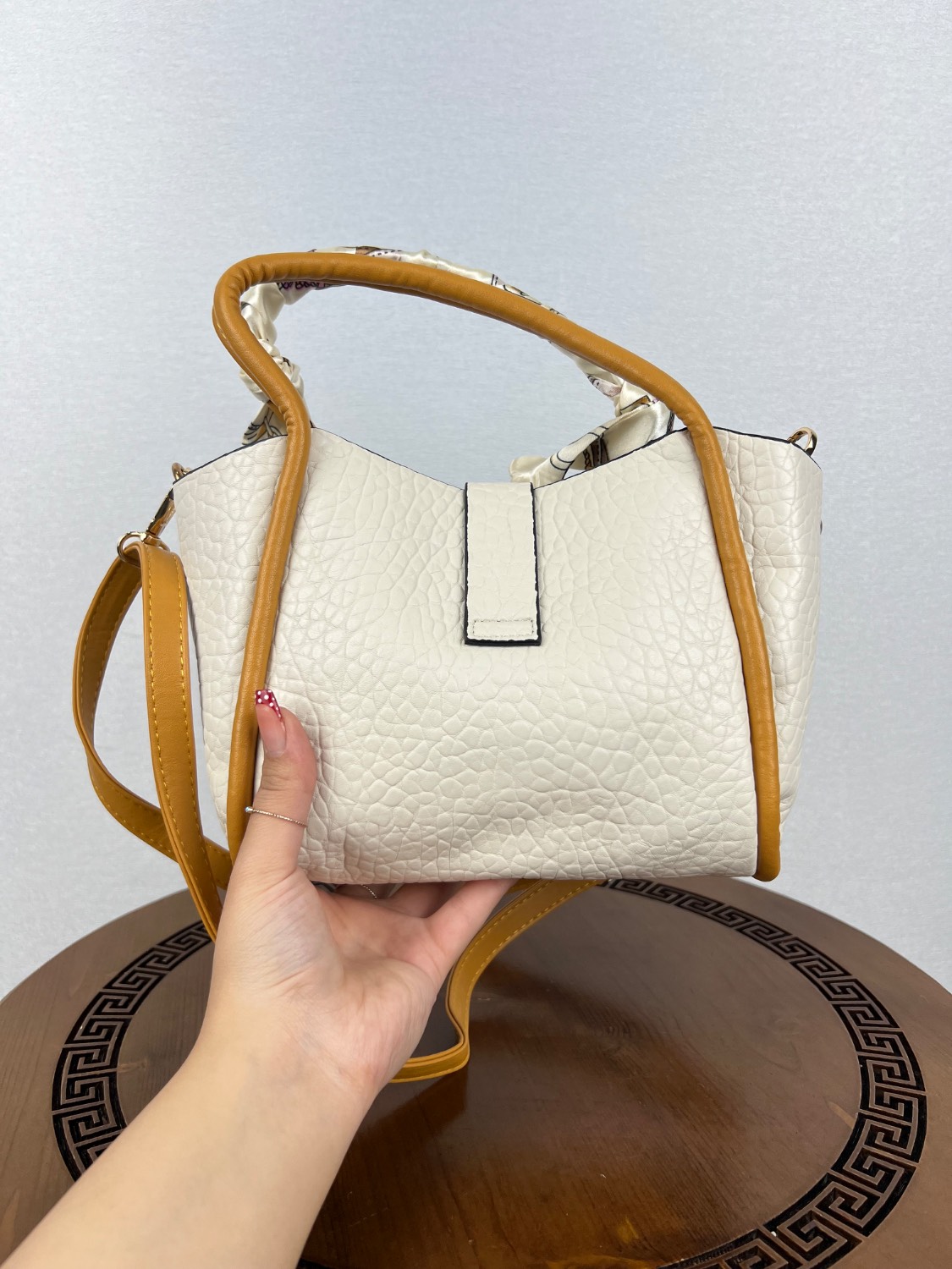 کیف دستی و دوشی وارداتی - Image 4